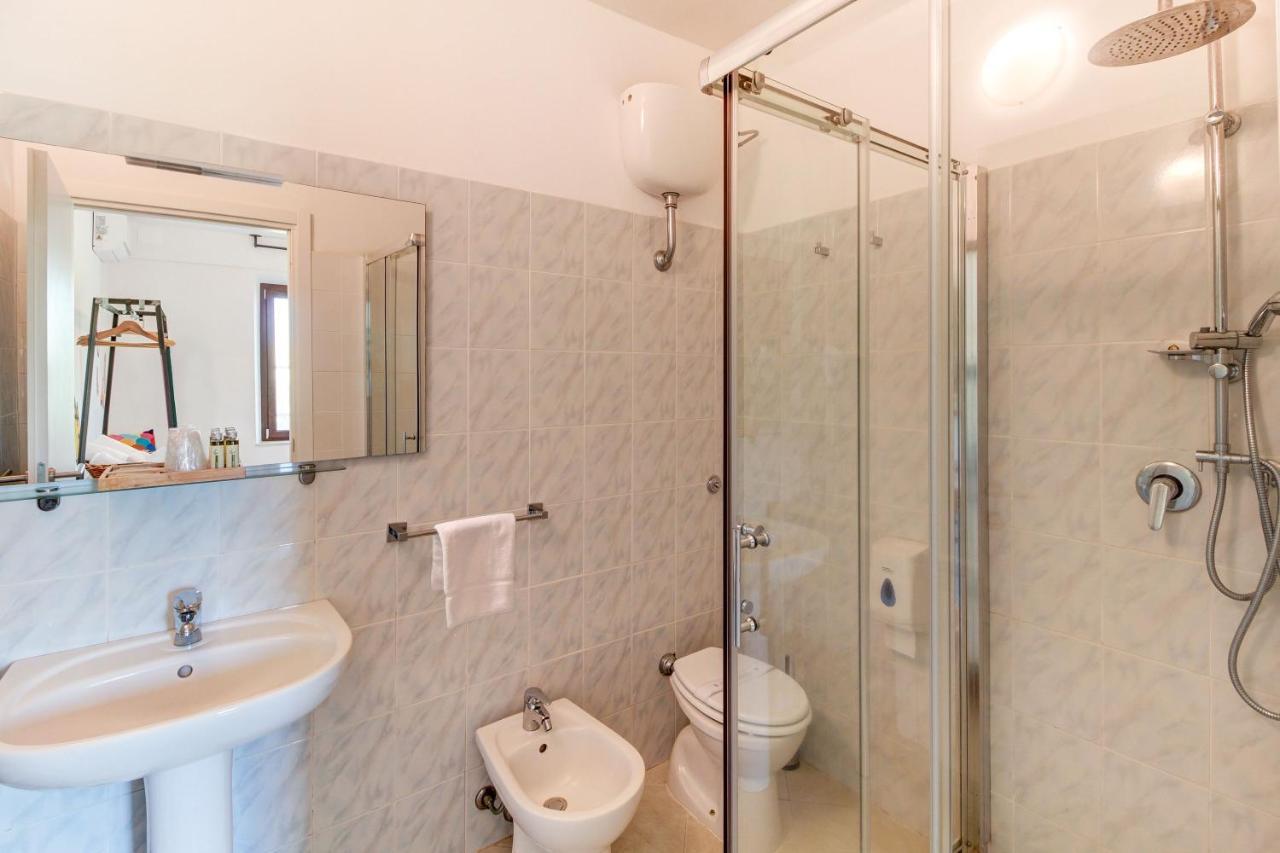 Artemisia Negli Ulivi B&B Мальяно-ин-Тоскана Экстерьер фото