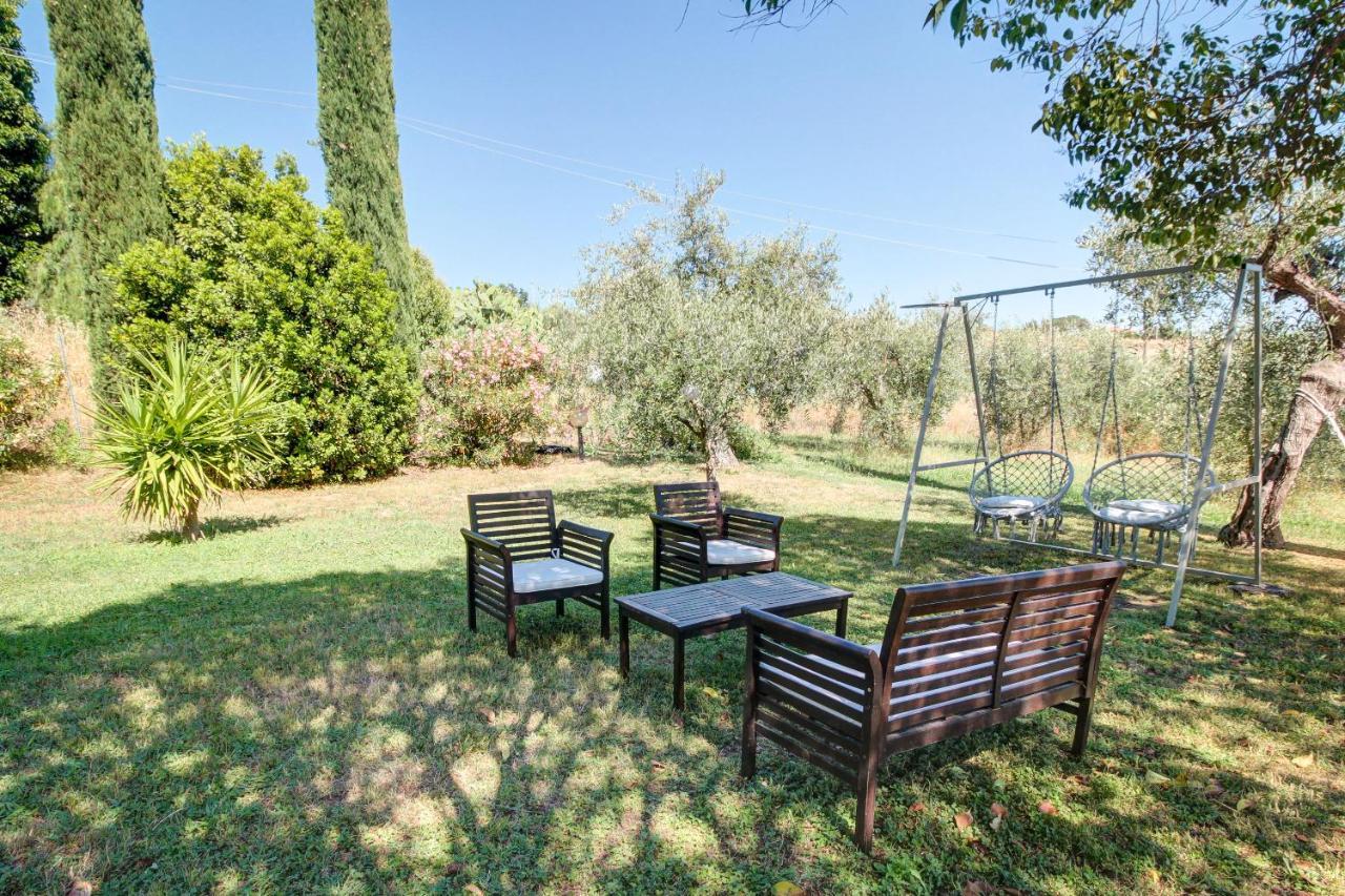 Artemisia Negli Ulivi B&B Мальяно-ин-Тоскана Экстерьер фото